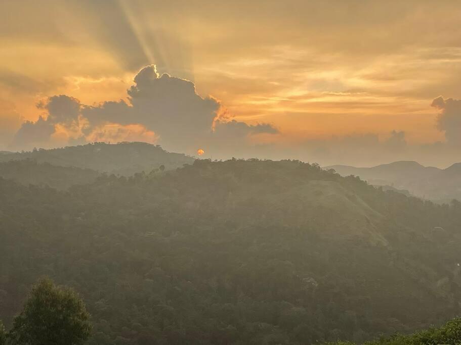 Breezy Point Vagamon Exterior foto